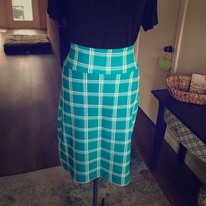 LuLaRoe Cassie Pencil Skirt